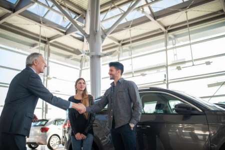 Garage d'occasion, comment bien le choisir pour votre achat ?